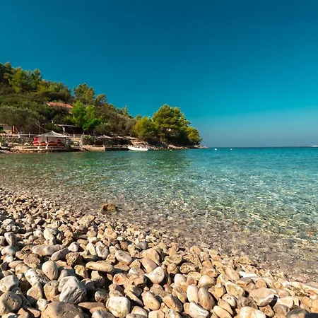 House Rosa - Holiday 70 Metres Away From Picena Beach! Nyaraló Vela Luka